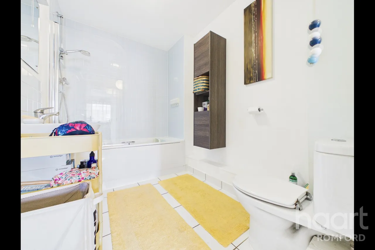 Spring Gardens, Romford, RM7, photo 15