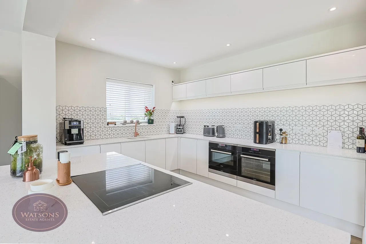 Nuthall, Nottingham, photo 12