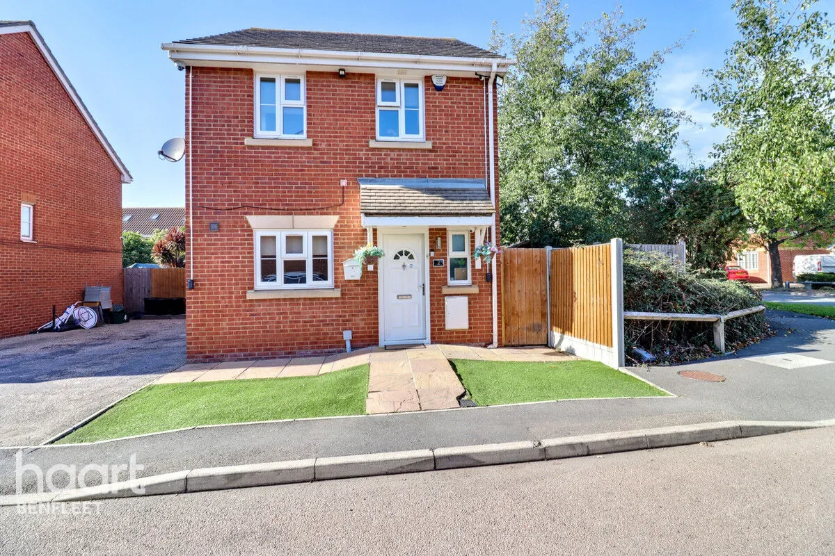 5 bed house for sale, Azalea Mews, Canvey Island, SS8