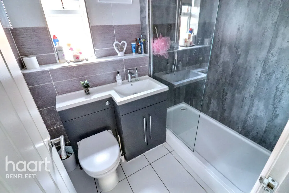 Azalea Mews, Canvey Island, SS8, photo 11