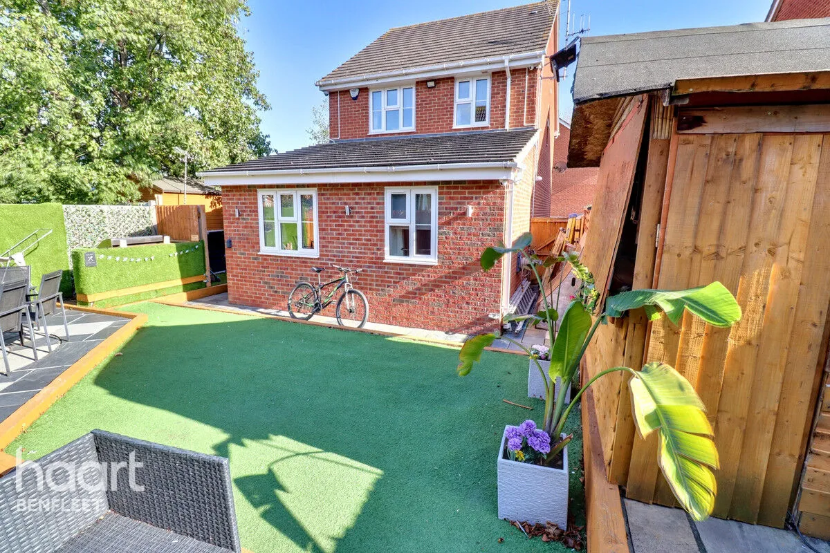 Azalea Mews, Canvey Island, SS8, photo 13