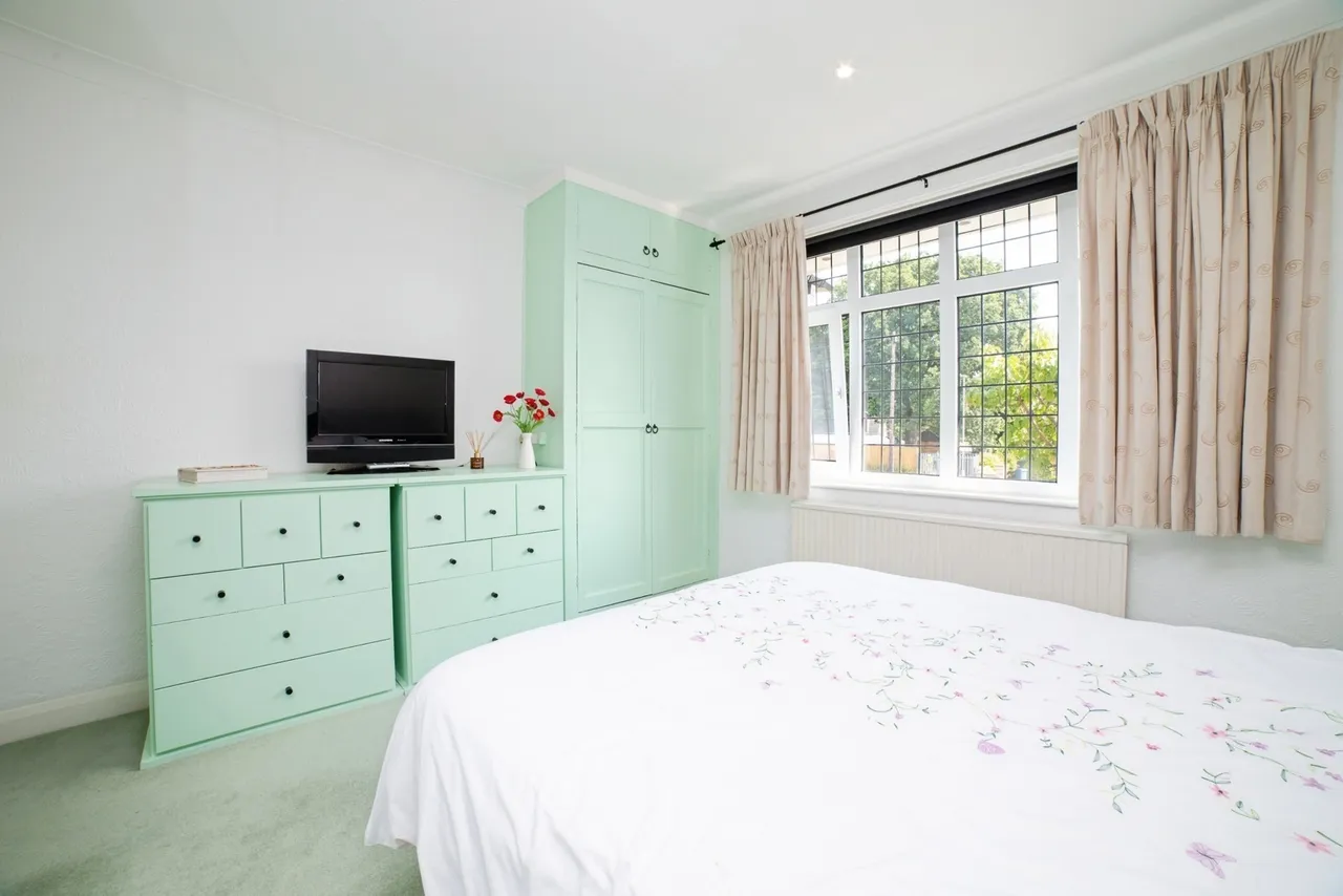 Lindhurst Lane, Mansfield, Nottinghamshire, NG18, photo 20