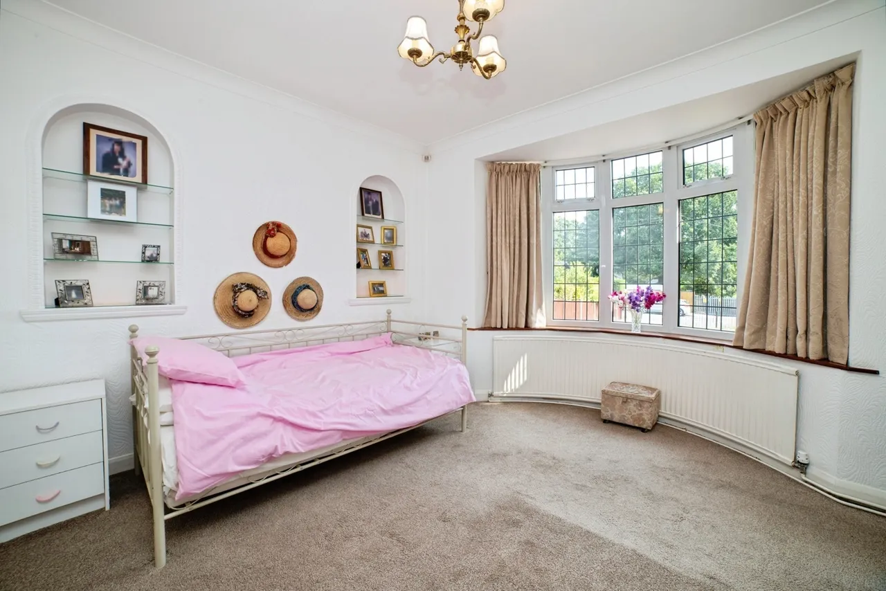 Lindhurst Lane, Mansfield, Nottinghamshire, NG18, photo 23