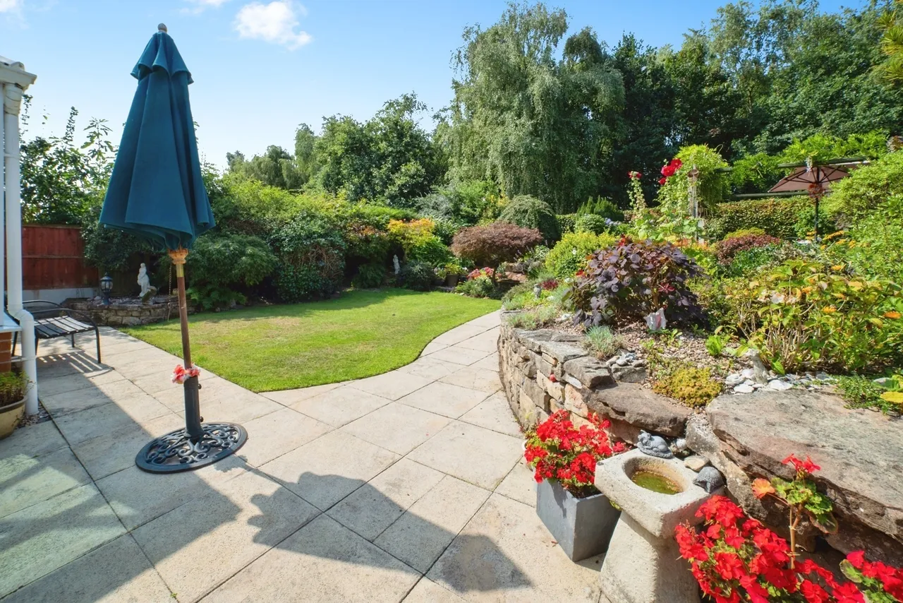 Lindhurst Lane, Mansfield, Nottinghamshire, NG18, photo 10