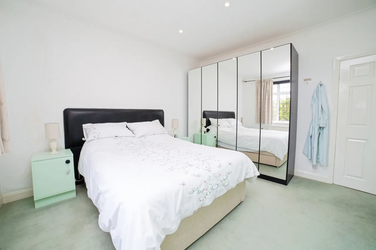 Lindhurst Lane, Mansfield, Nottinghamshire, NG18, photo 30