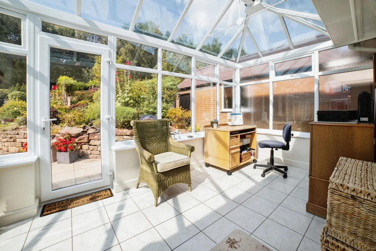 Lindhurst Lane, Mansfield, Nottinghamshire, NG18, photo 19