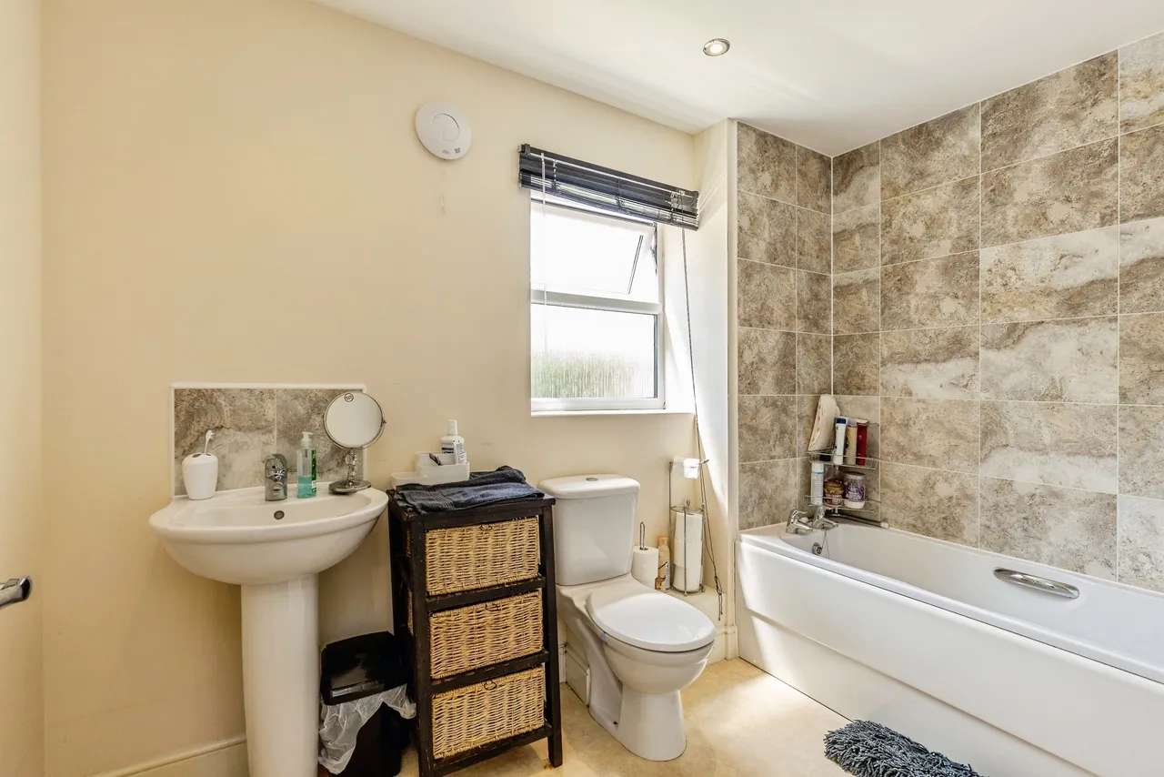 Kent Avenue, Weston-Super-Mare, BS24, photo 17