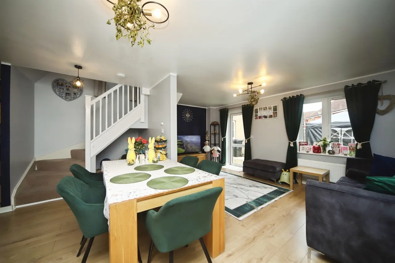 Catalana Way, Bridgwater, TA6, photo 2
