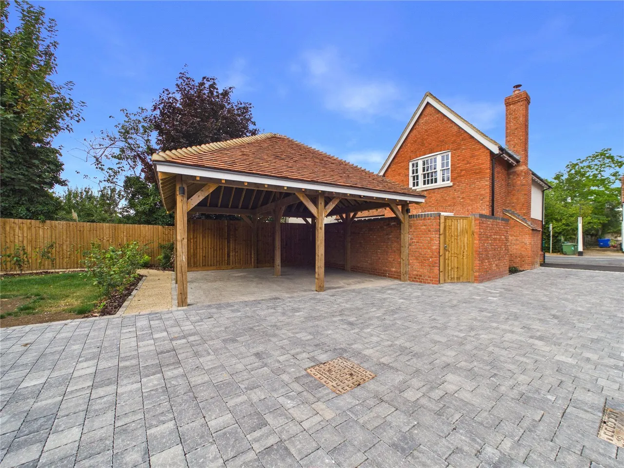 Colchester Road, Bures, CO8, photo 9