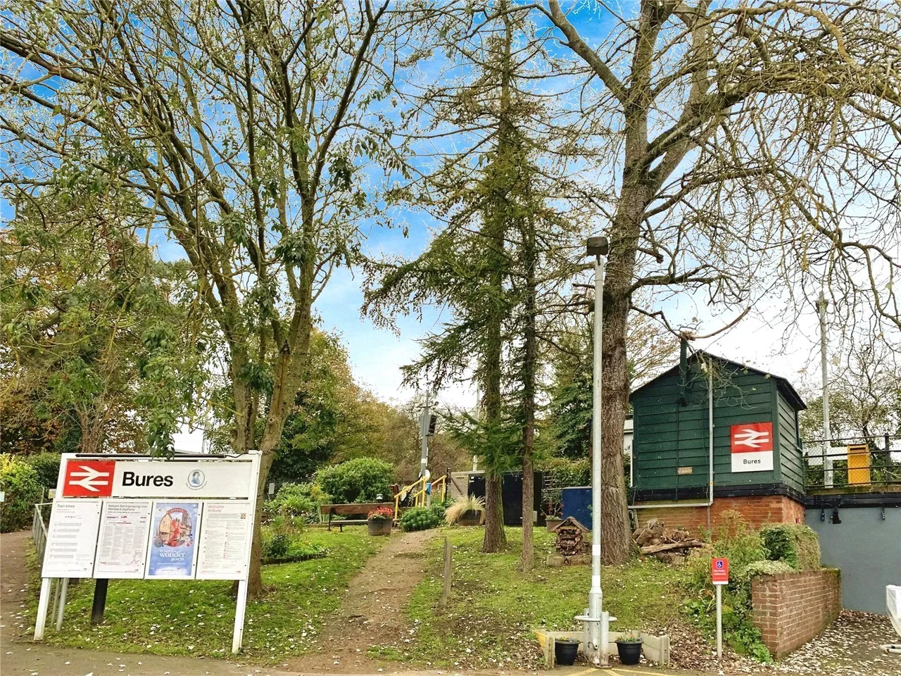 Colchester Road, Bures, CO8, photo 12