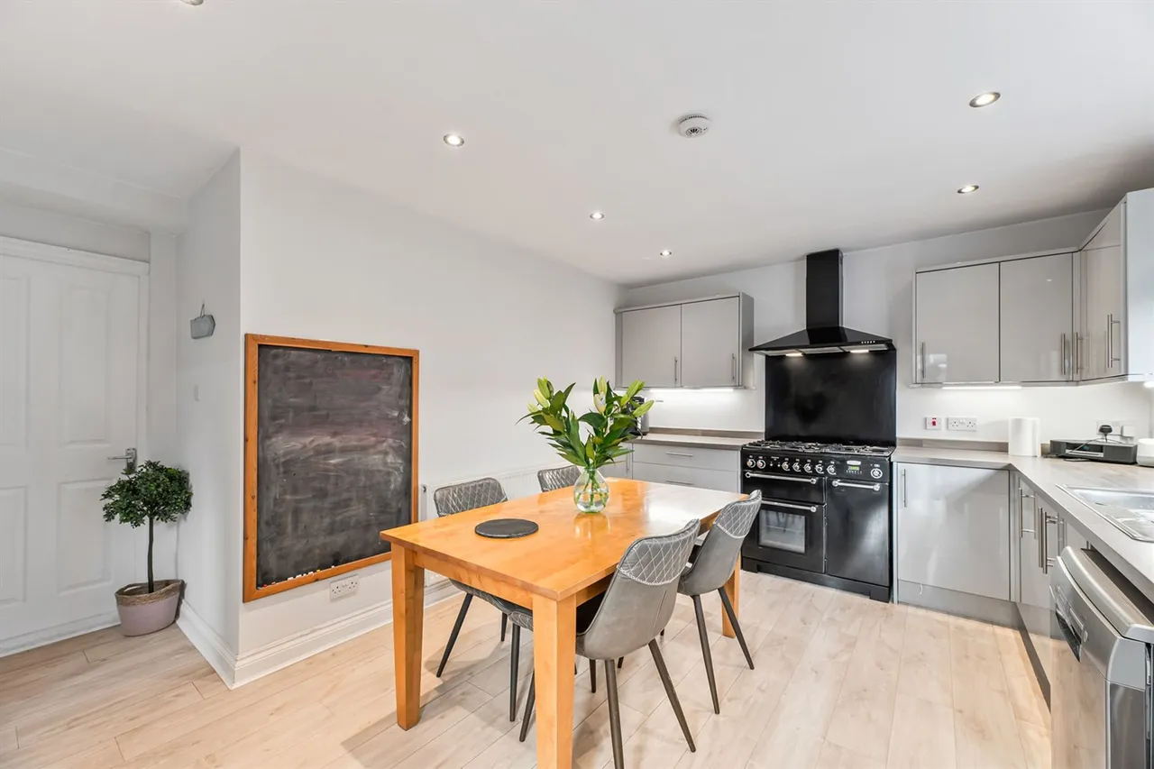 Whitehall Place, Frodsham, photo 7