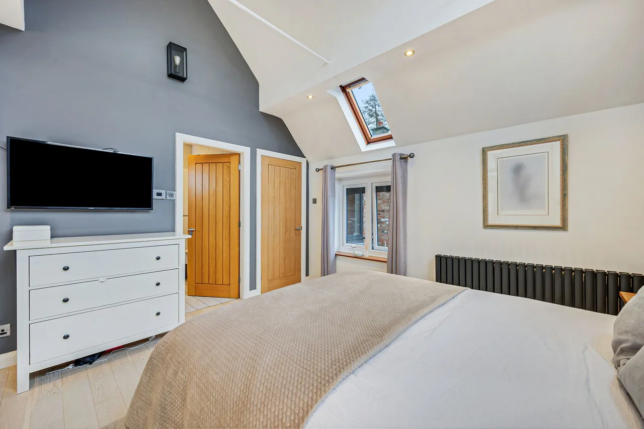 Lydiat Lane, Alderley Edge, photo 14