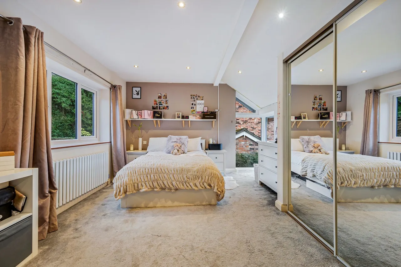 Lydiat Lane, Alderley Edge, photo 16