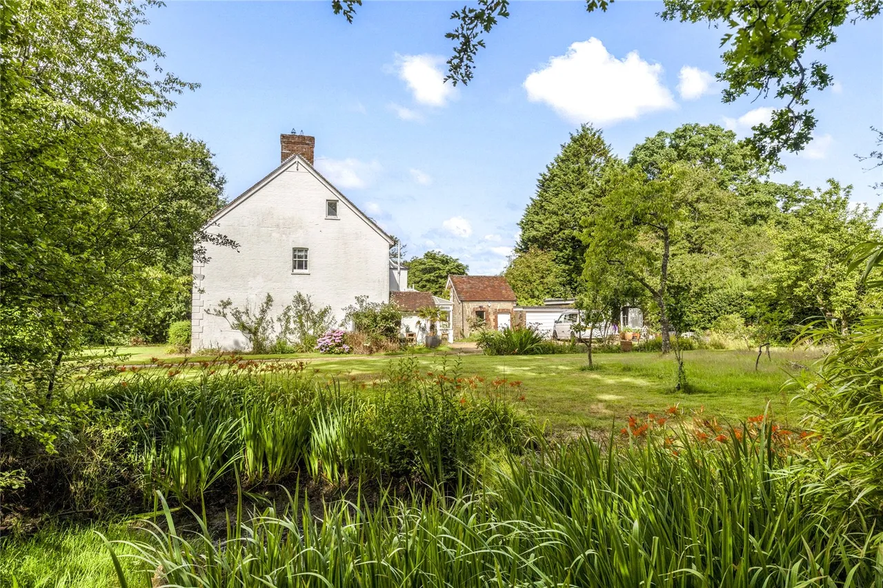 Stane Street, Codmore Hill, RH20, photo 23