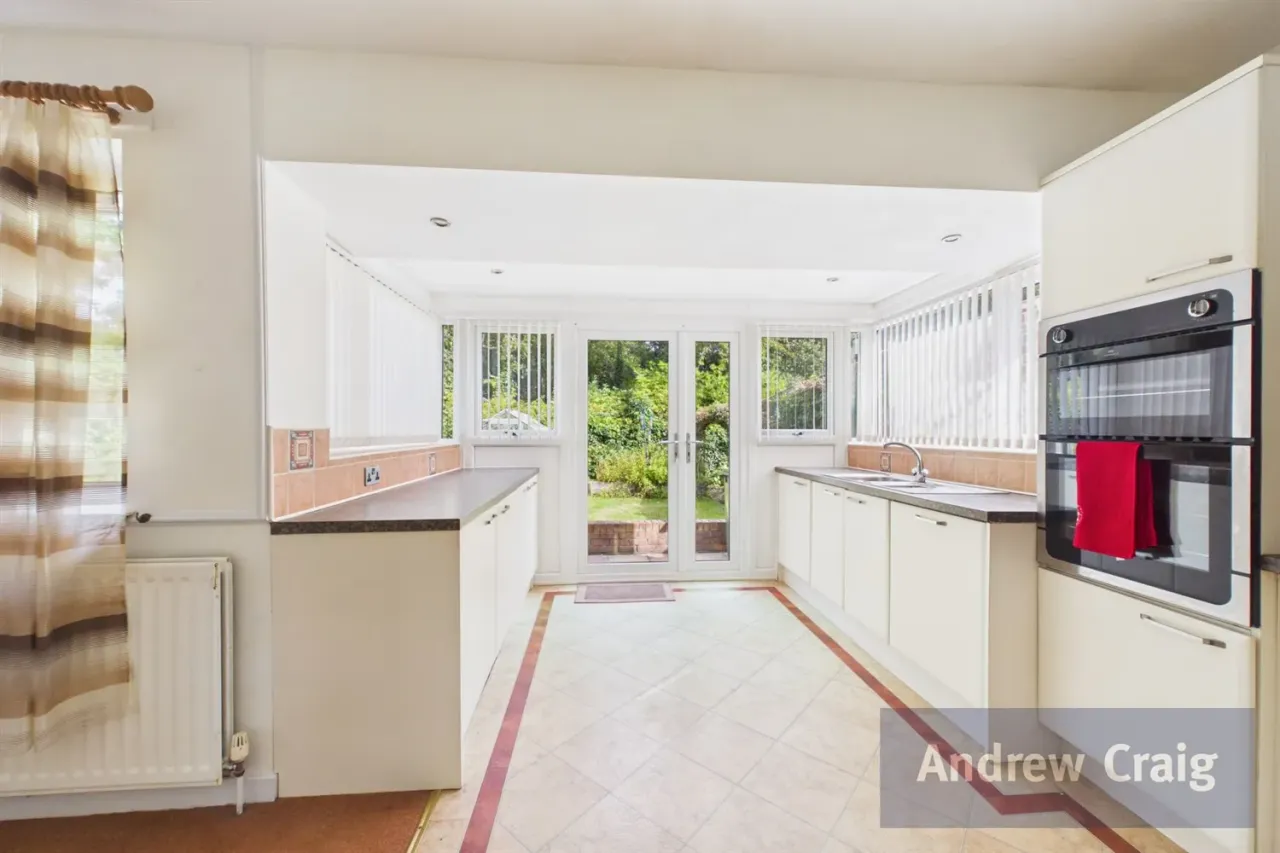 Lyndon Drive, East Boldon, NE36, photo 6