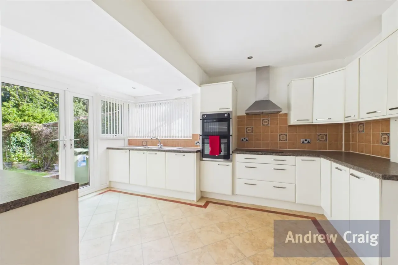 Lyndon Drive, East Boldon, NE36, photo 2