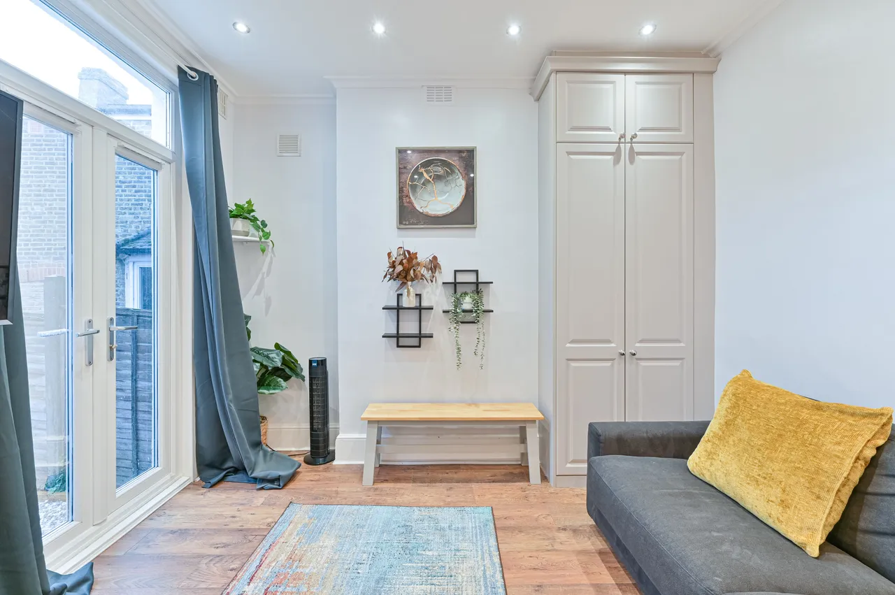 Flat 1, 25 Birchanger Road, London, photo 7