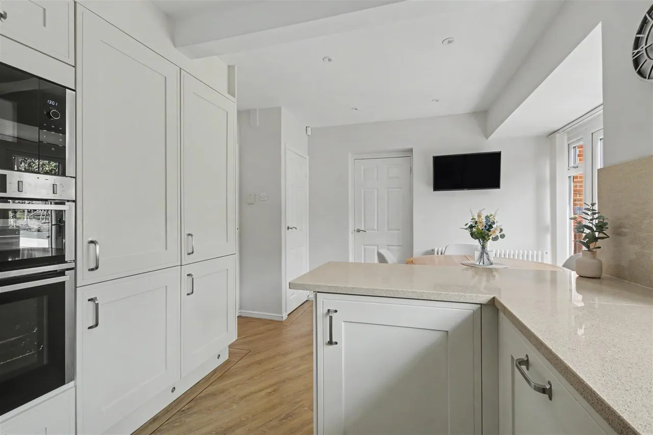 Dale View, Ilkeston, DE7, photo 7