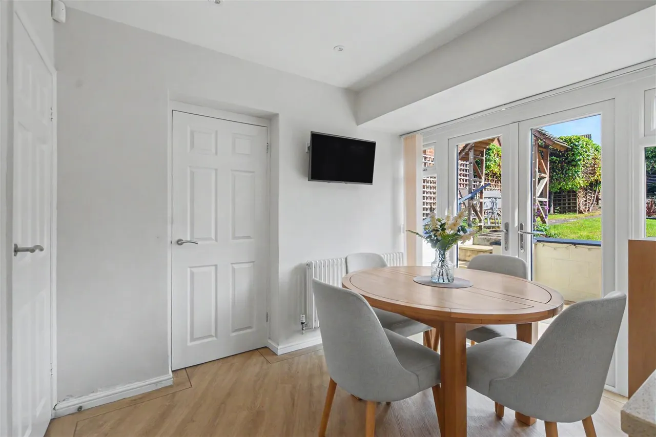 Dale View, Ilkeston, DE7, photo 8