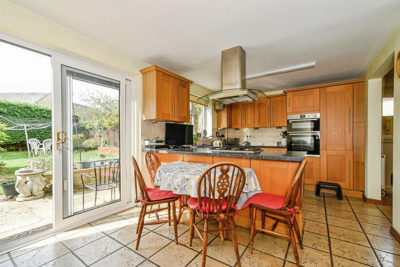 Crabtree Park, Fairford, GL7, photo 2