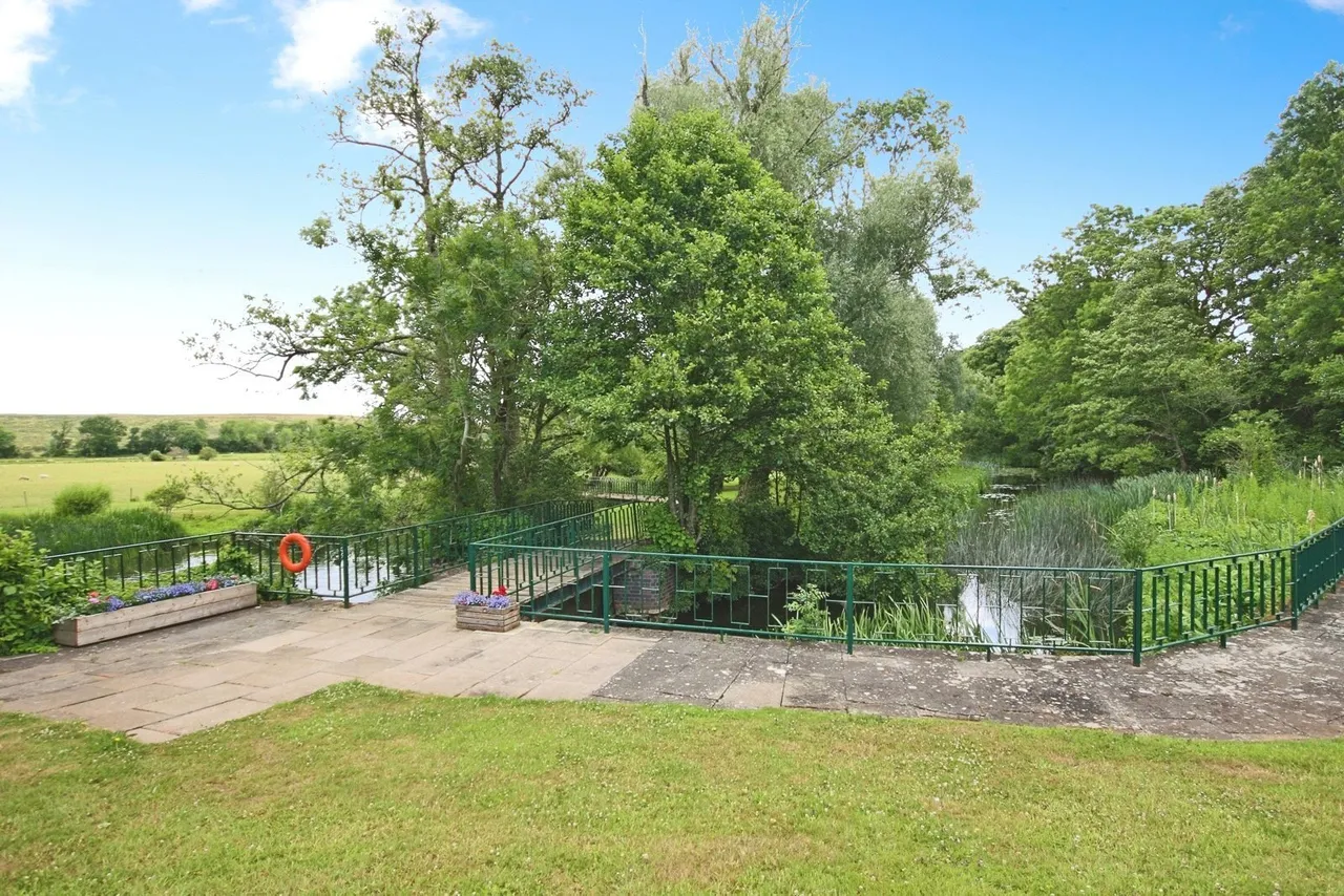 Stoneleigh Road, Bubbenhall, CV8, photo 17