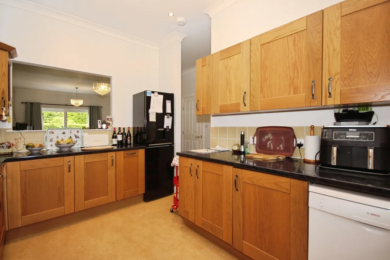 Stoneleigh Road, Bubbenhall, CV8, photo 5