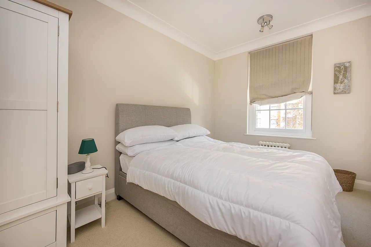 Putney Hill, London, SW15, photo 9