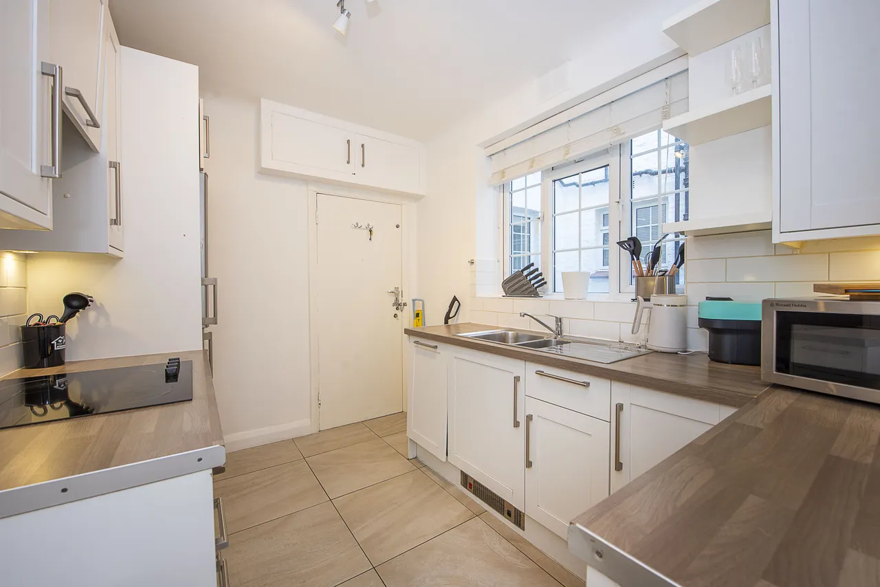 Putney Hill, London, SW15, photo 5