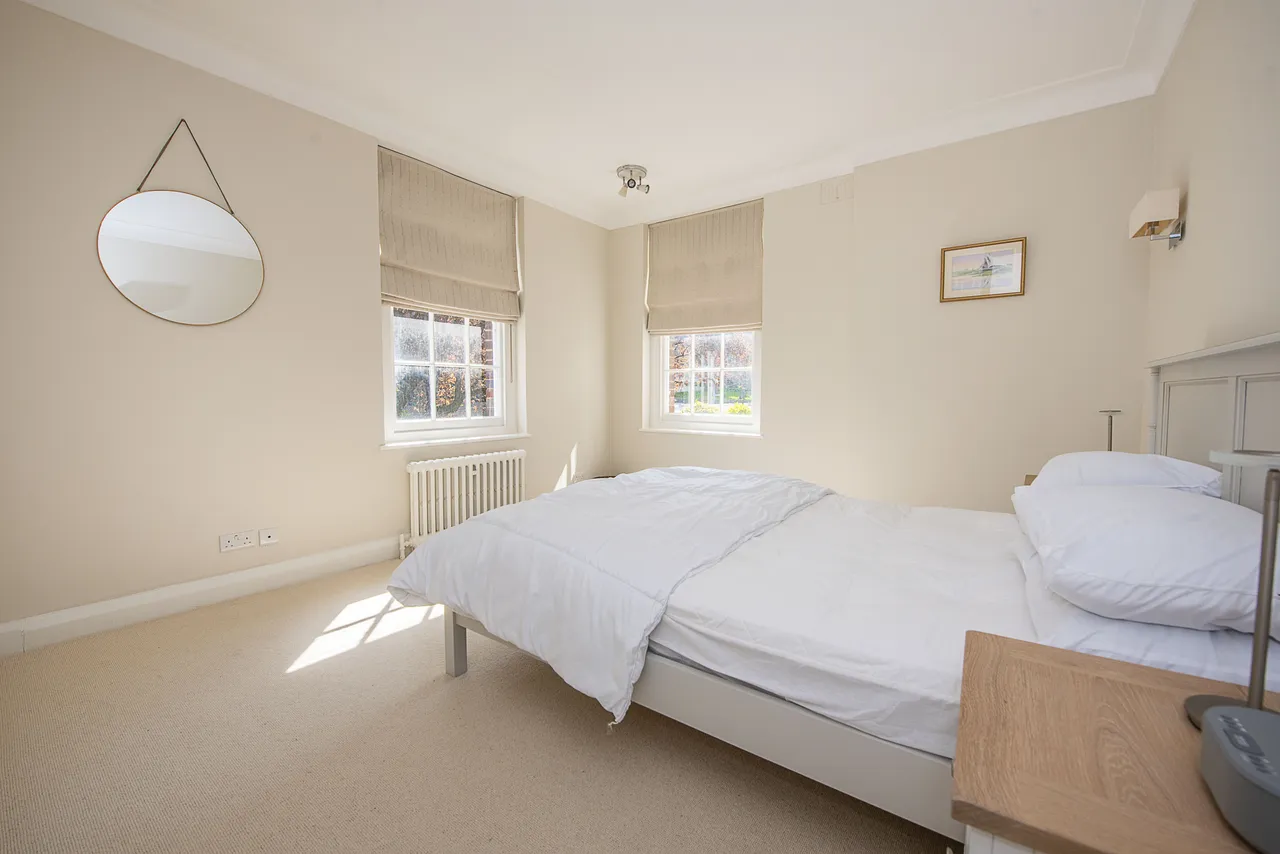 Putney Hill, London, SW15, photo 6