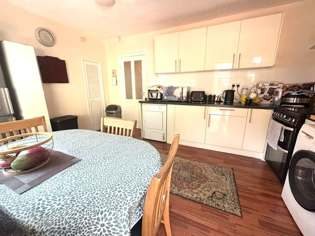 Beeches Road, Great Barr, B42, photo 6
