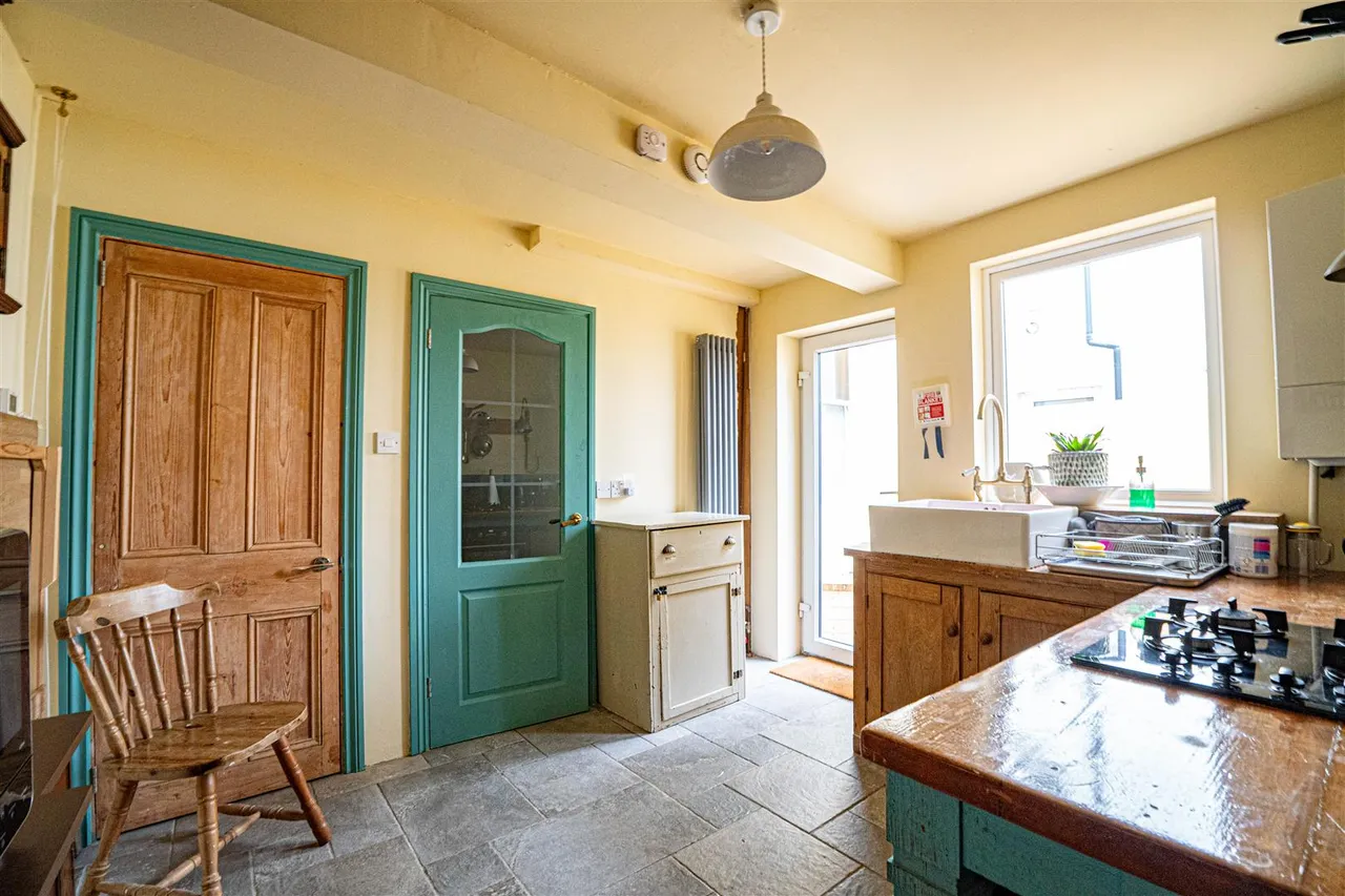 St. Helens Road, Hastings, photo 14