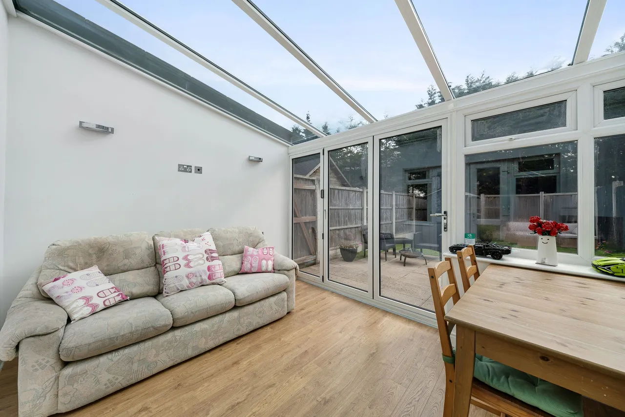 Kingsbury Road, Widnes, Widnes, WA8 3BE, photo 11