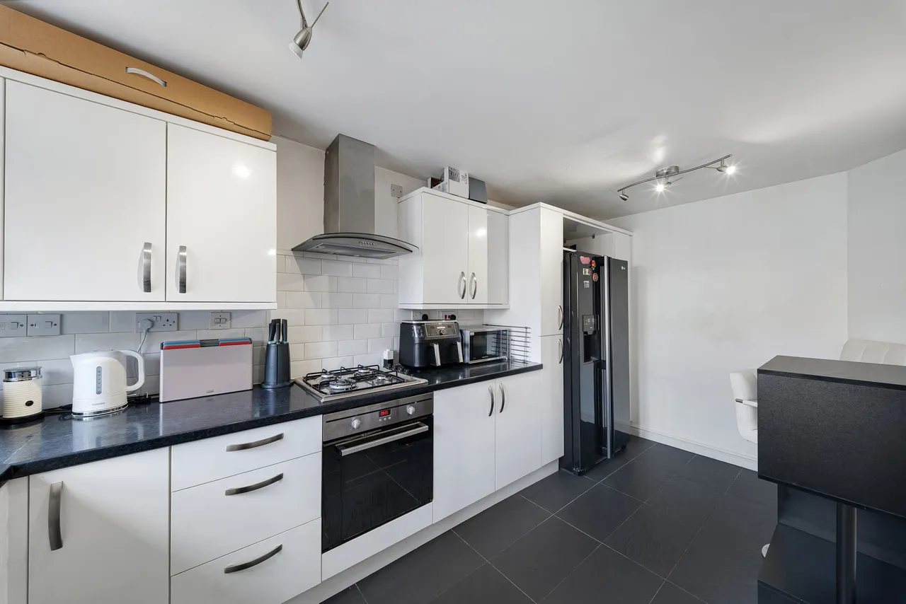 Kingsbury Road, Widnes, Widnes, WA8 3BE, photo 6