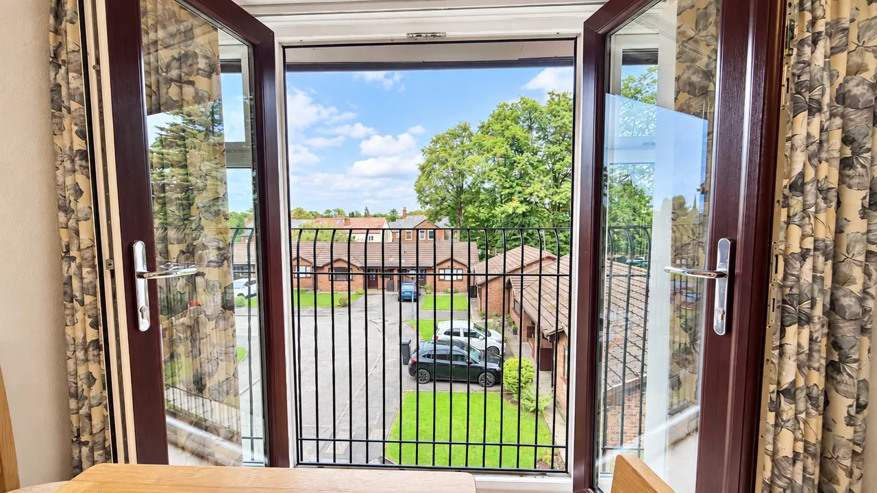 Plumley close, Davenport, SK3, photo 2