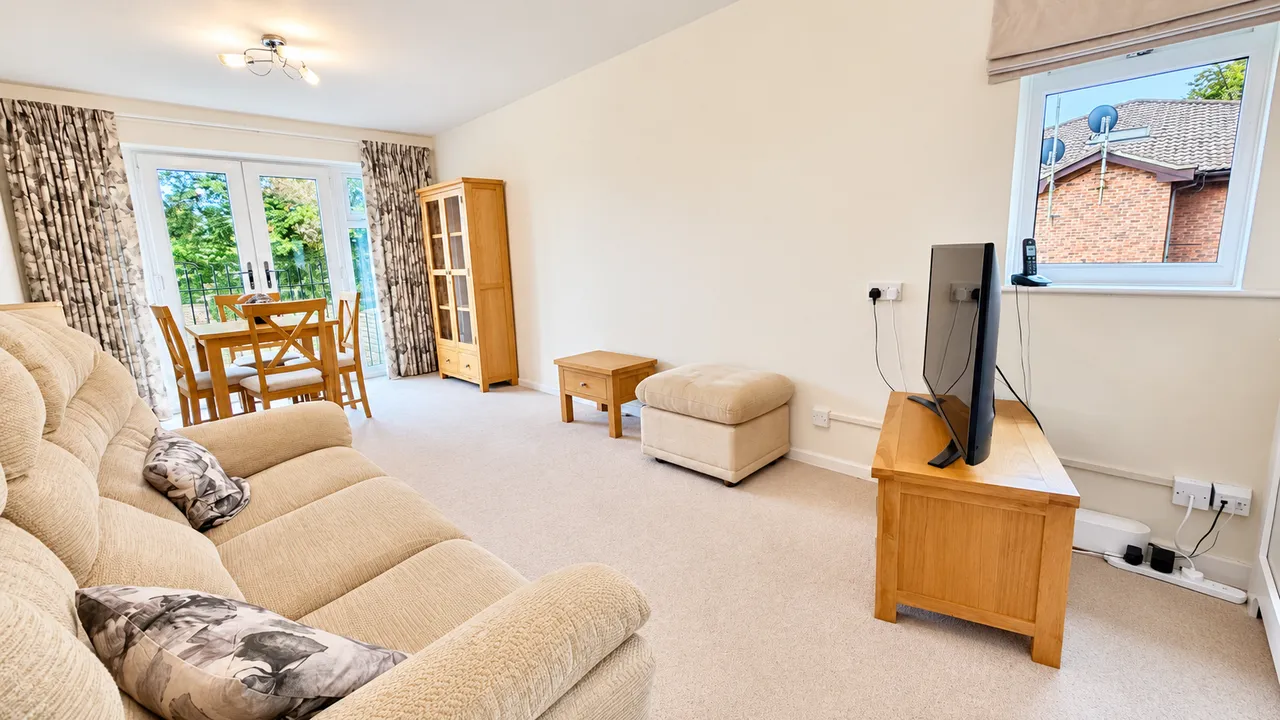 Plumley close, Davenport, SK3, photo 16