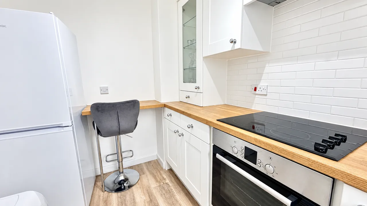 Plumley close, Davenport, SK3, photo 14
