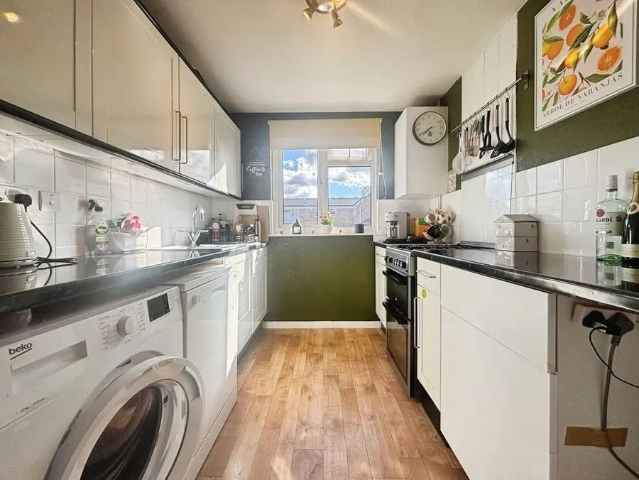 Underwood, Bracknell, RG12, photo 5