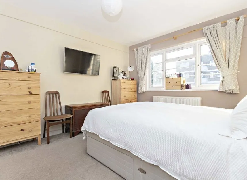 Bollo Lane, Acton, W3, photo 4