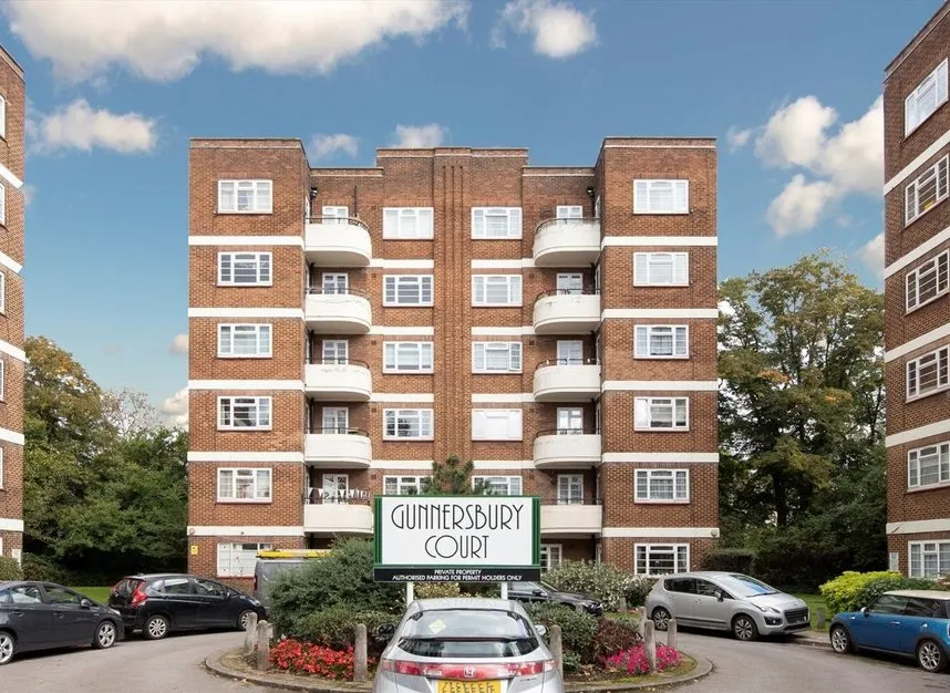 2 bed flat to rent, Bollo Lane, Acton, W3
