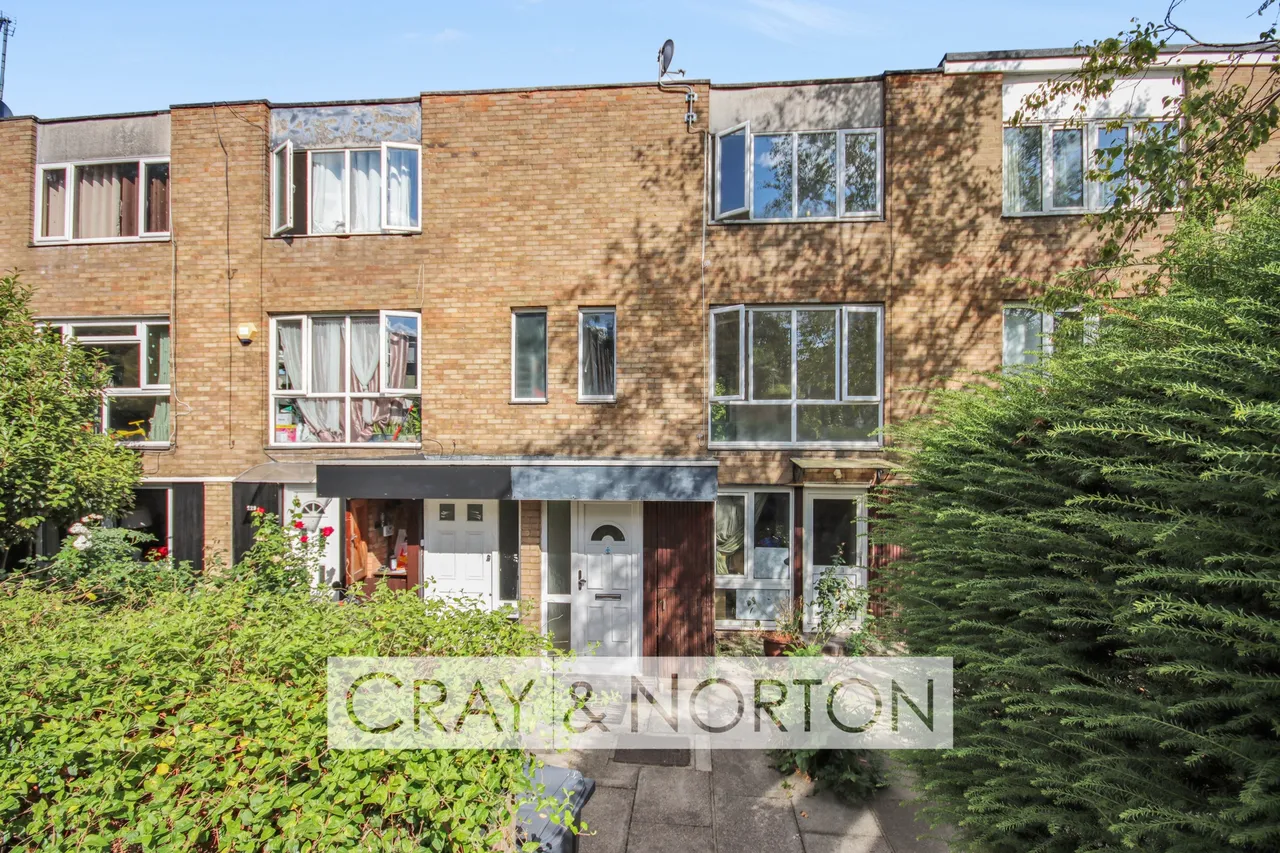 2 bed flat to rent — Turnpike Link, Park Hill, CR0 5NW