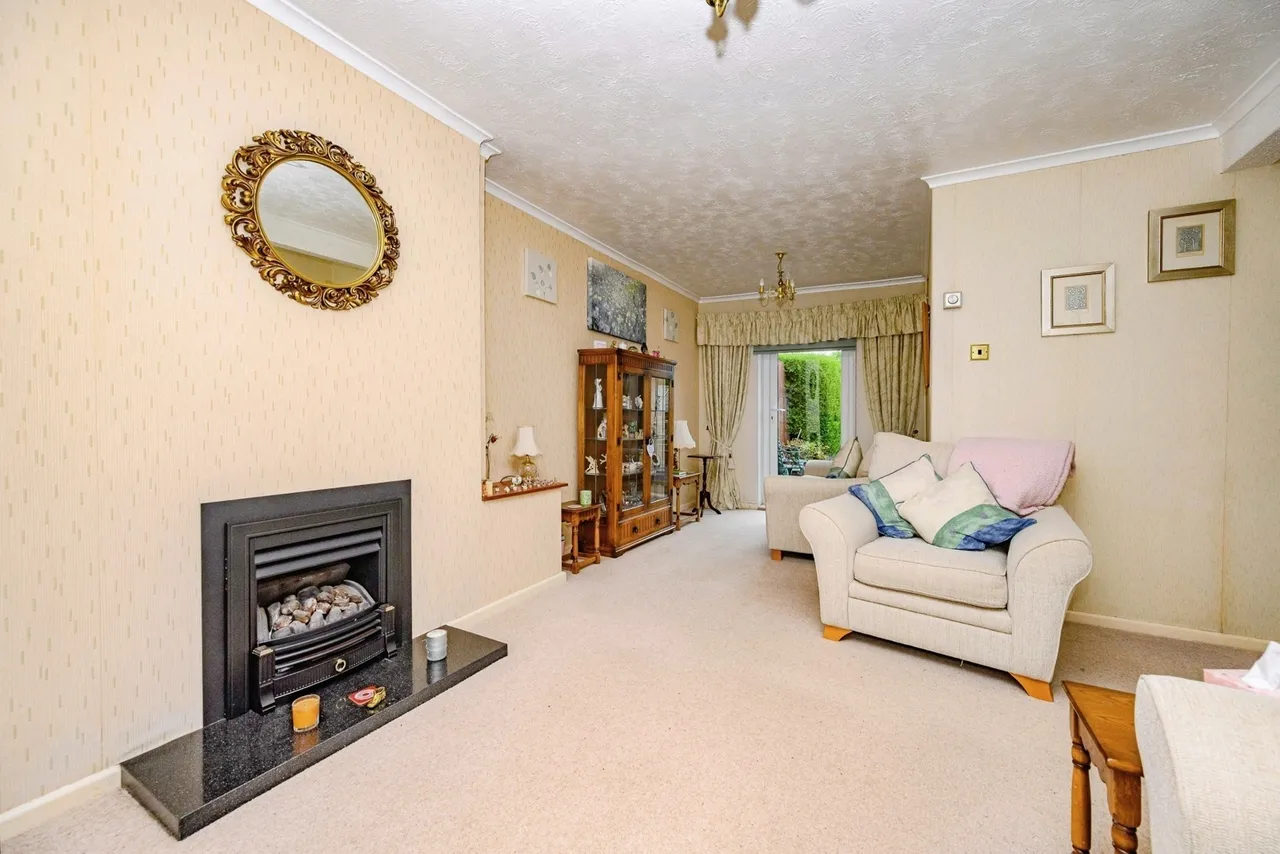 Stoneygate Road, LUTON, Bedfordshire, LU4, photo 4