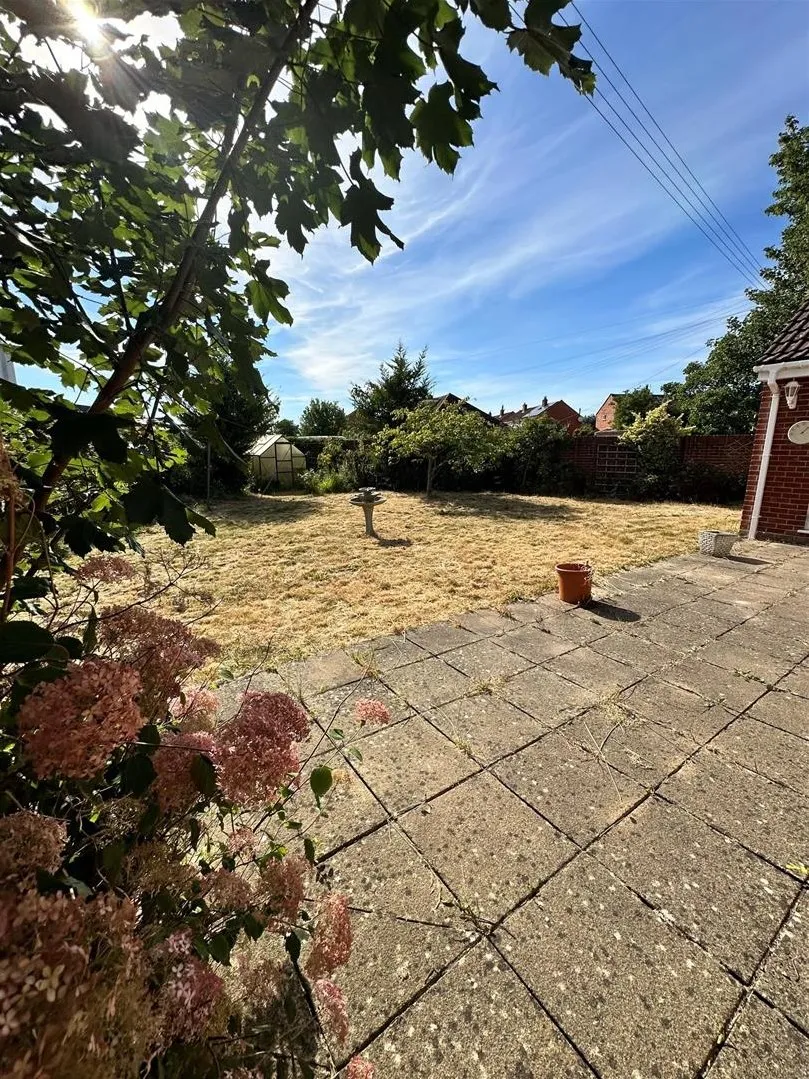 Monmouth Road Westonzoyland, Bridgwater TA7 0HG, photo 12