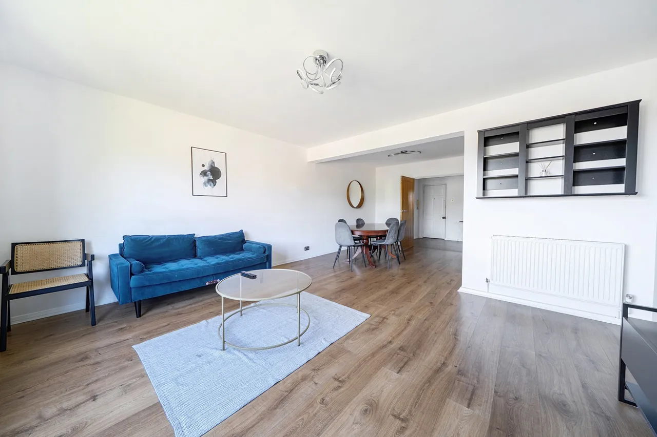 Priory Lodge, Ealing, W5, photo 2