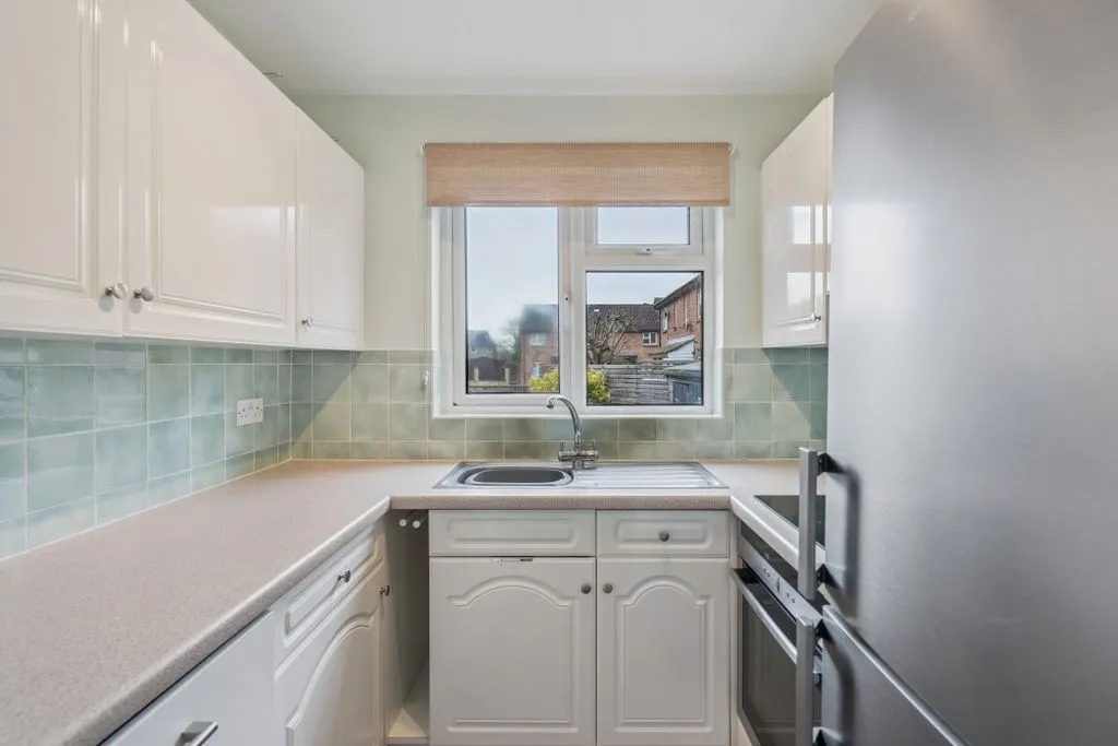 Bridgestone Drive, Bourne End SL8 5XG, photo 5