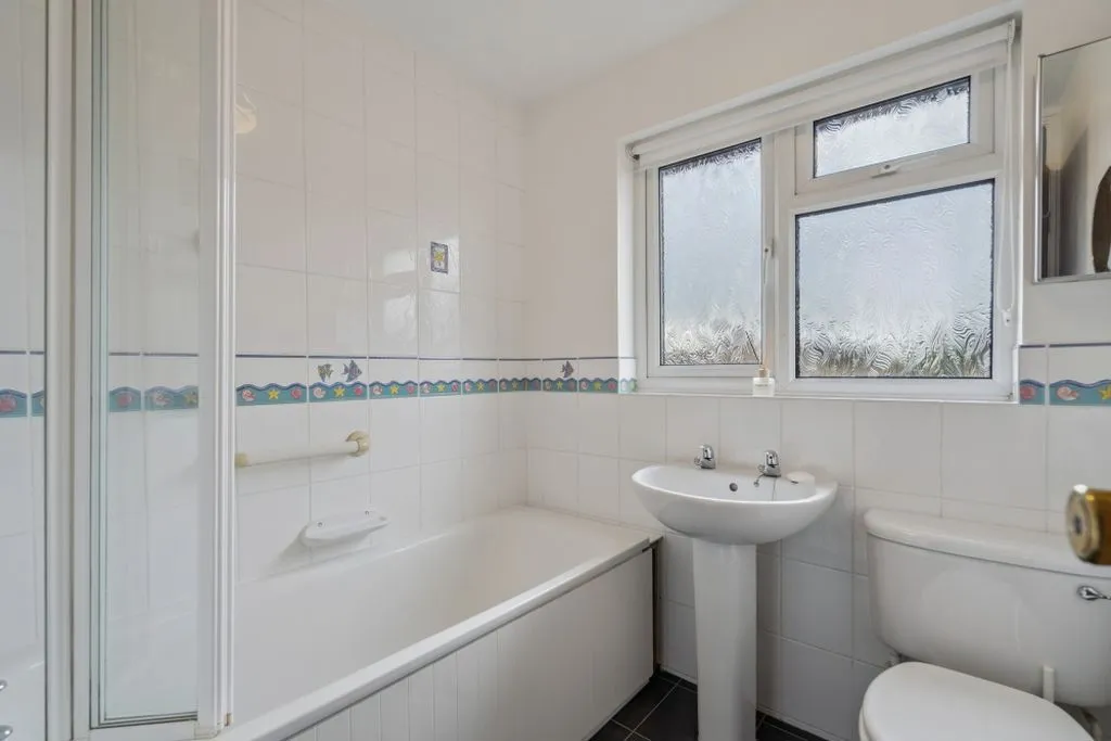 Bridgestone Drive, Bourne End SL8 5XG, photo 8