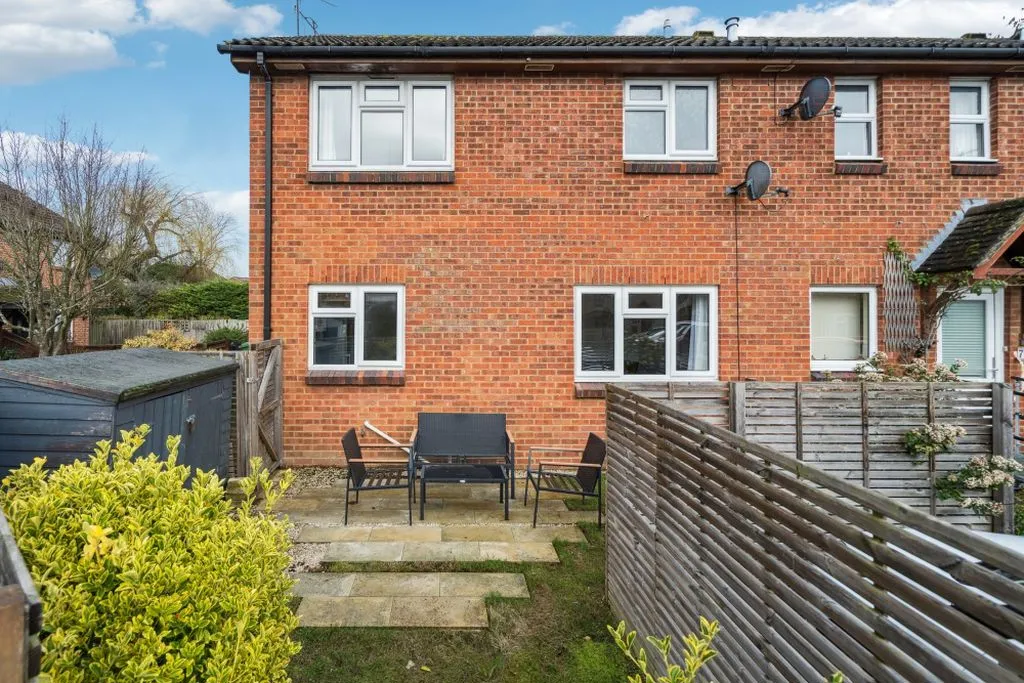 Bridgestone Drive, Bourne End SL8 5XG, photo 10