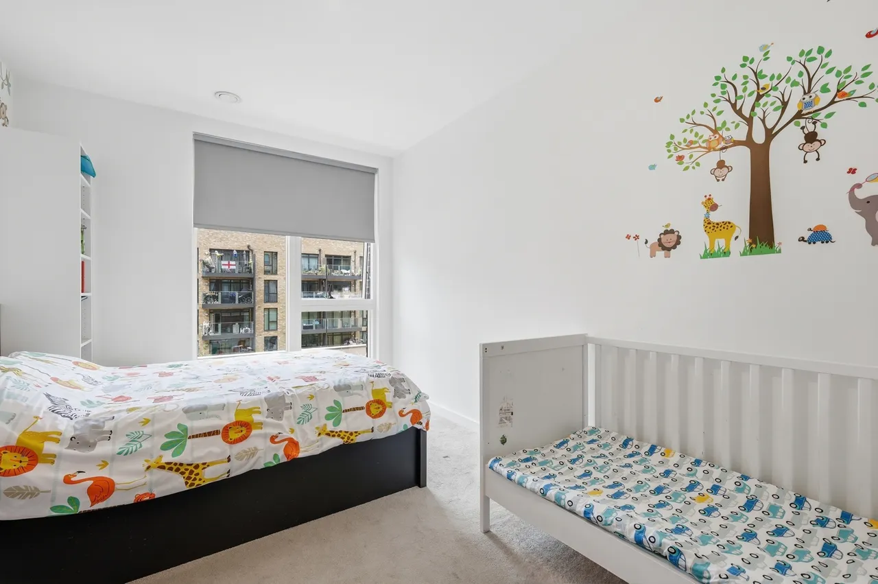 Lamington Heights, London, E14, photo 12