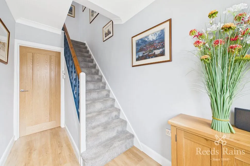 Hollins Lane, Sheffield, S6, photo 11