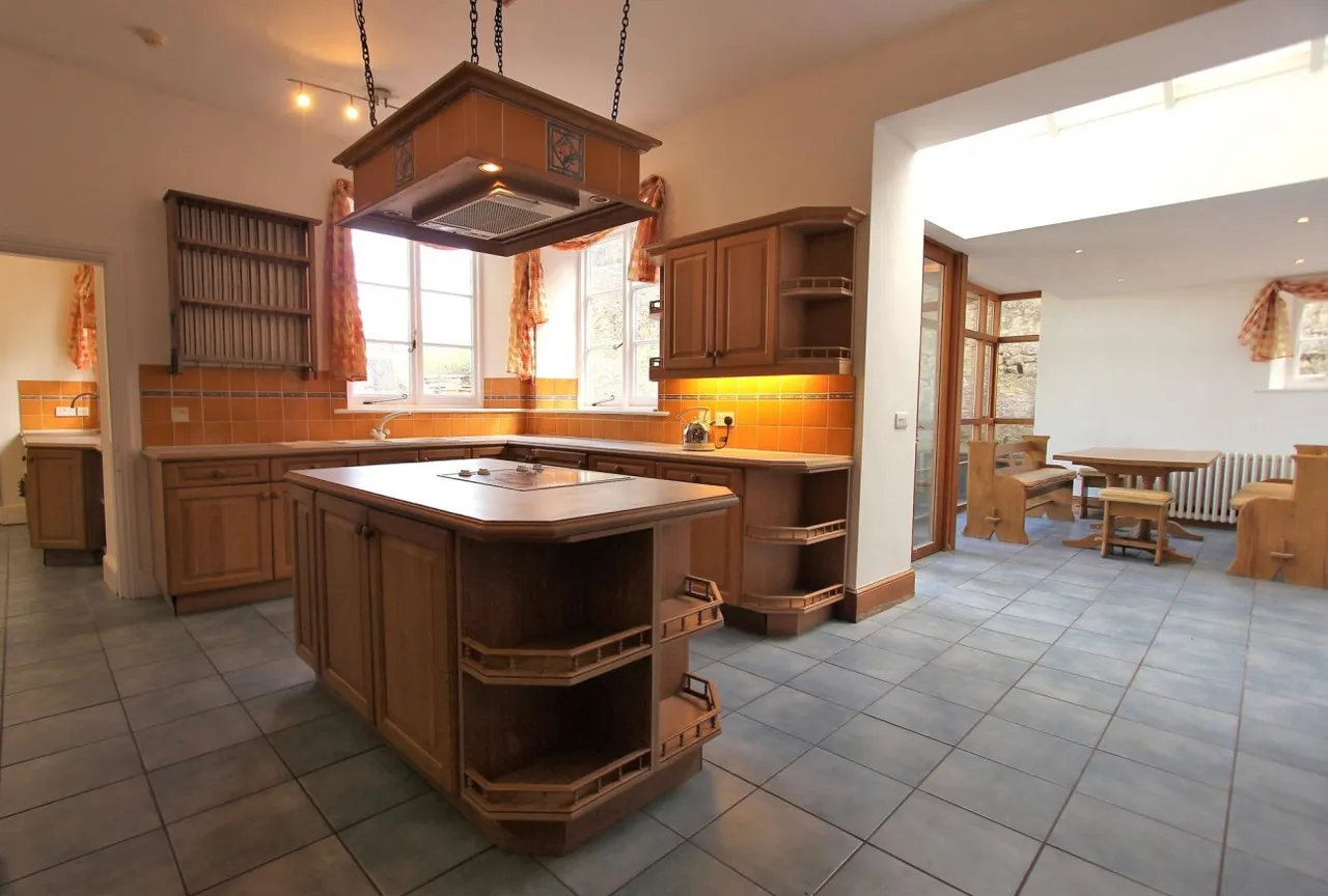 Main Road, Cleeve, BS49, photo 8