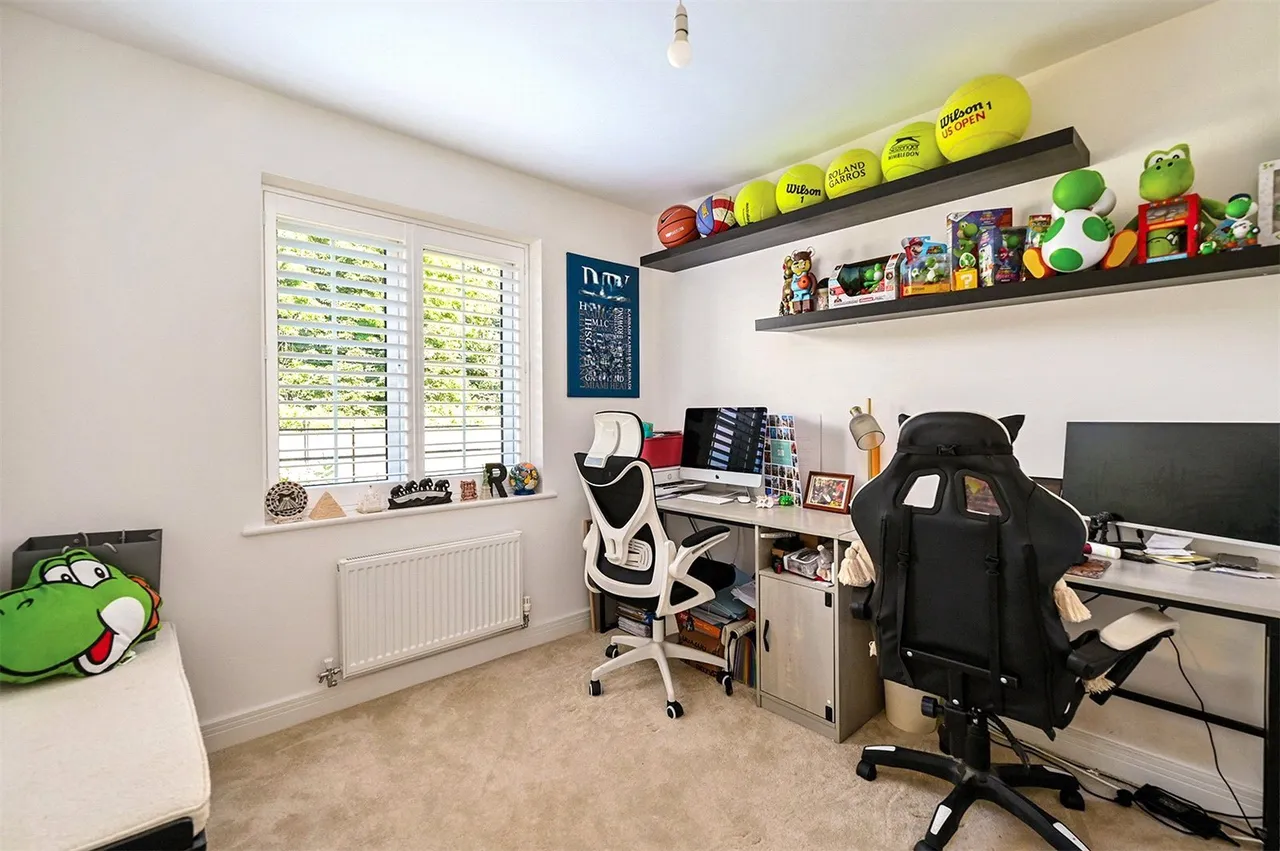Summerstead Farm Road, Sherfield-on-Loddon, Hook, Hampshire, RG27 0GL, photo 18